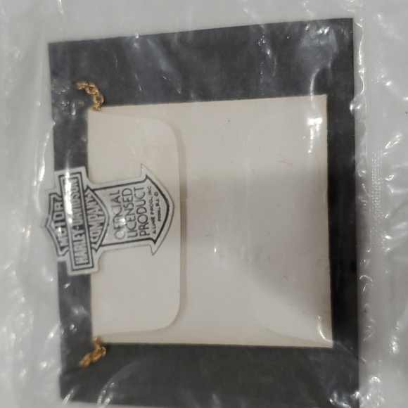 Harley Davidson necklace gold colored 18 inch chain - Picture 4 of 5